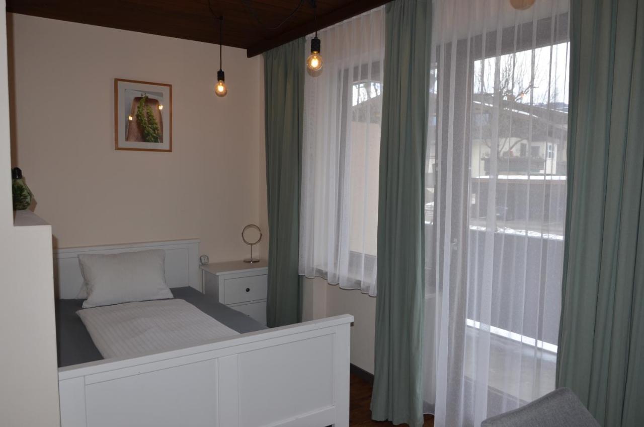 Dahoam By Sarina - Rooms & Suites Zell am See Exterior foto