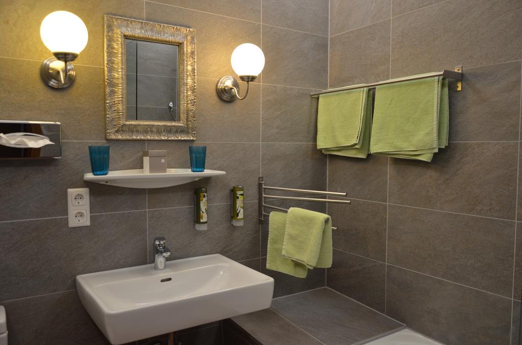 Dahoam By Sarina - Rooms & Suites Zell am See Quarto foto